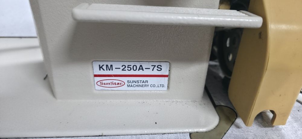 Masina de cusut industriala SunStar KM-250A-7S