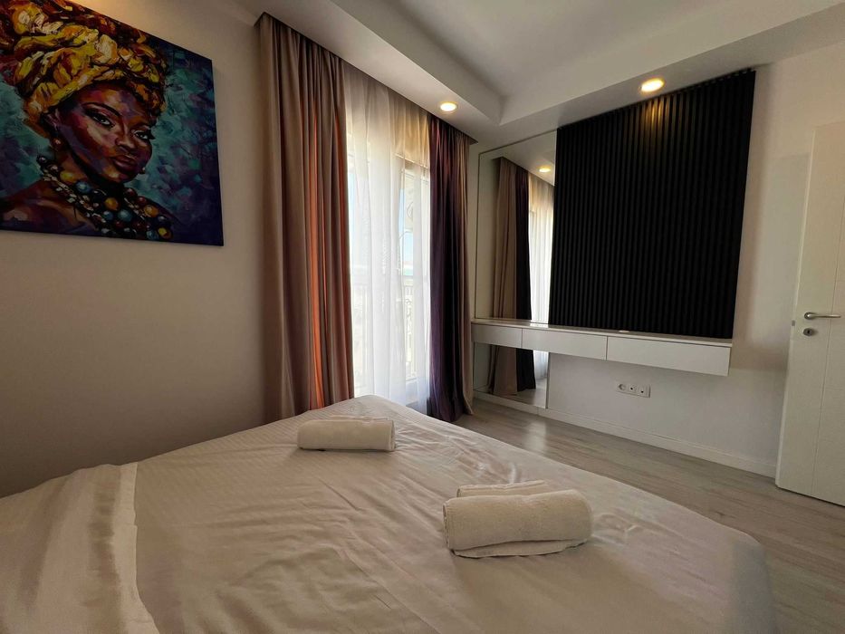 2 Camere Regim Hotelier Cosmopolis