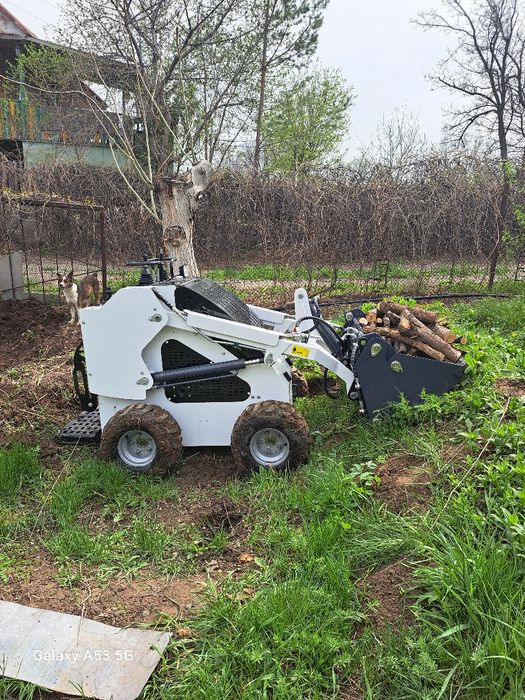 Трактор мини погрузчик