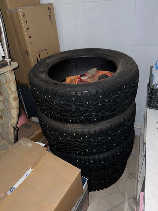 Продам резину в отличном мотоянии.