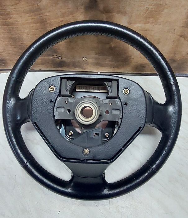Руль Toyota кожаный