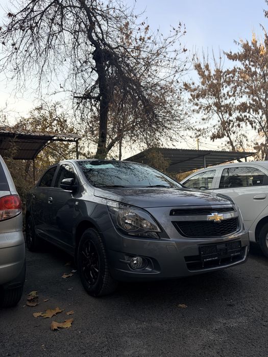 Продается машина Cobalt midnight