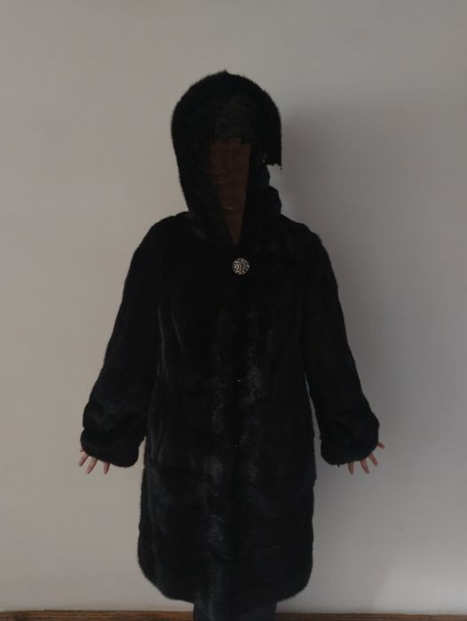 Шуба норковая       .