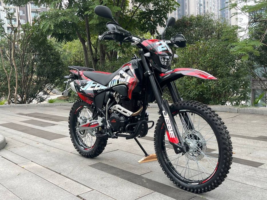 Мотоцикл эндуро Жебе 18,21