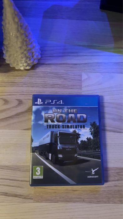 Vand joc Ps4 ,,On the road truck simulator”
