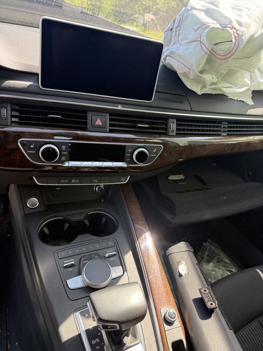 Dezmembrez audi a4 2017 b9 DEUA