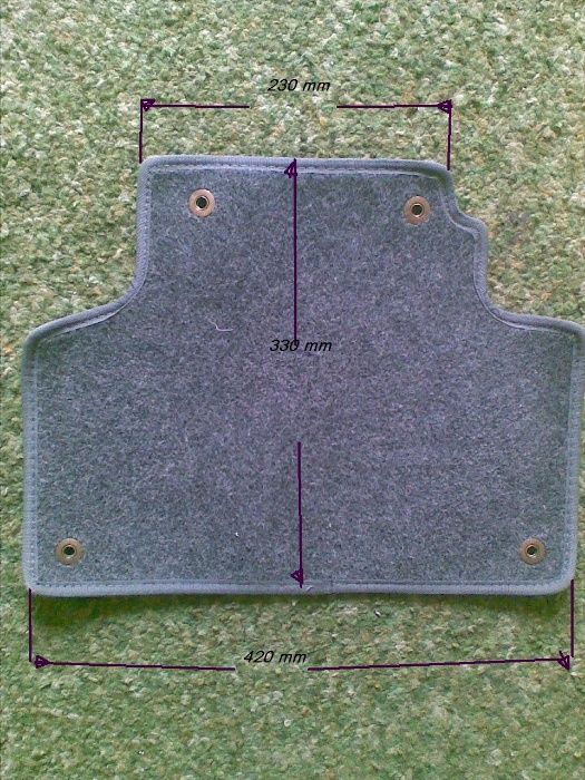 коврик-полик для легкового автомобиля