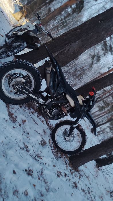 Продам эндуро Zuumav k7 cbs 300