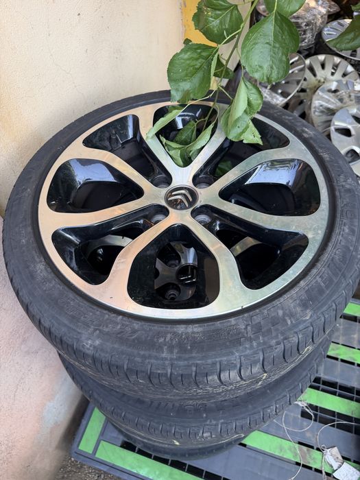 vand diferite seturi de jante volvo ford citroen vw toyota suzuky hyundai kona tucson r16 17 18 bmw logan
