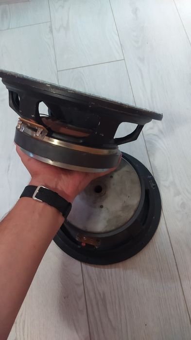 Масивни Колони 10" ББА