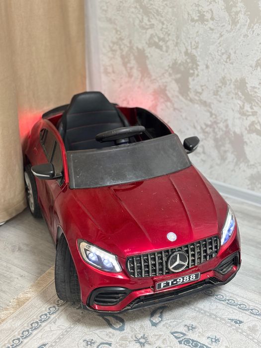 Машина пультовая.