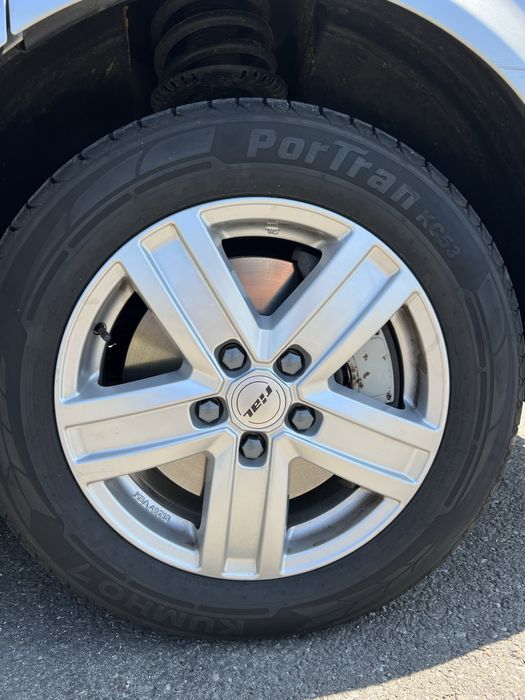 Vand WW Multivan T5 diesel 2013, 2.0 TDI - 180 CP - 7 locuri, Webasto