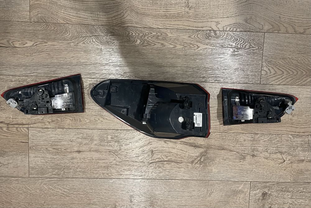 Продавам стопове за bmw x1 f48