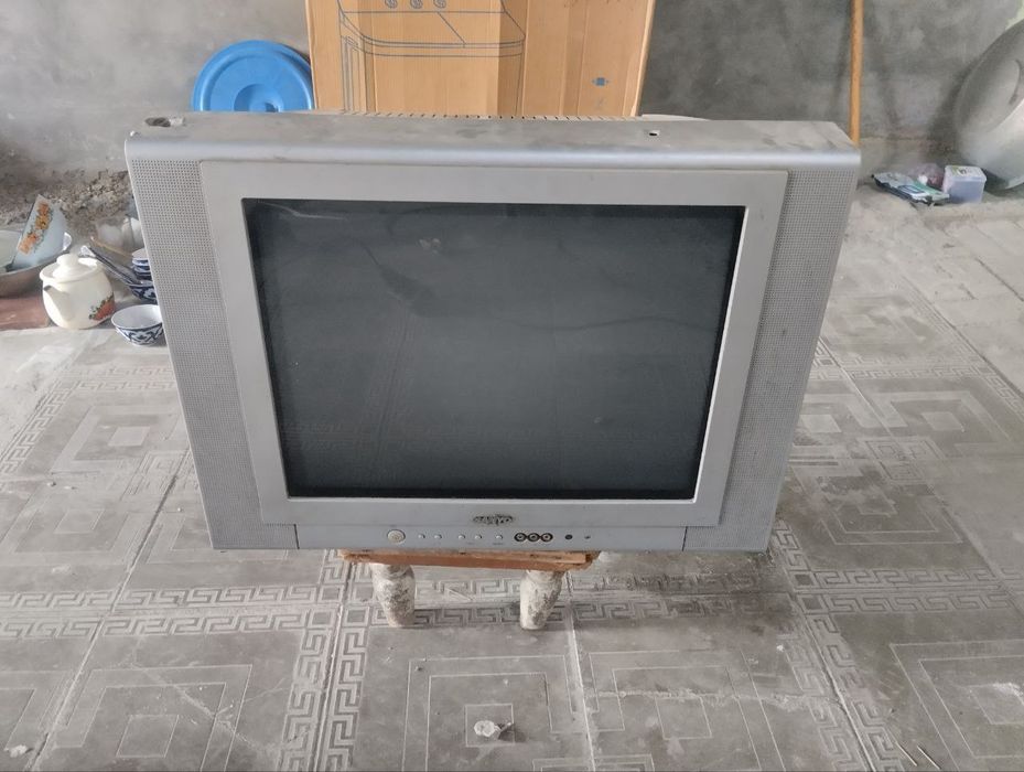 SANYO rangli televizori