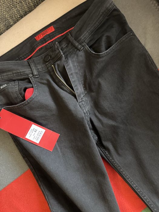 Джинсы HUGO boss