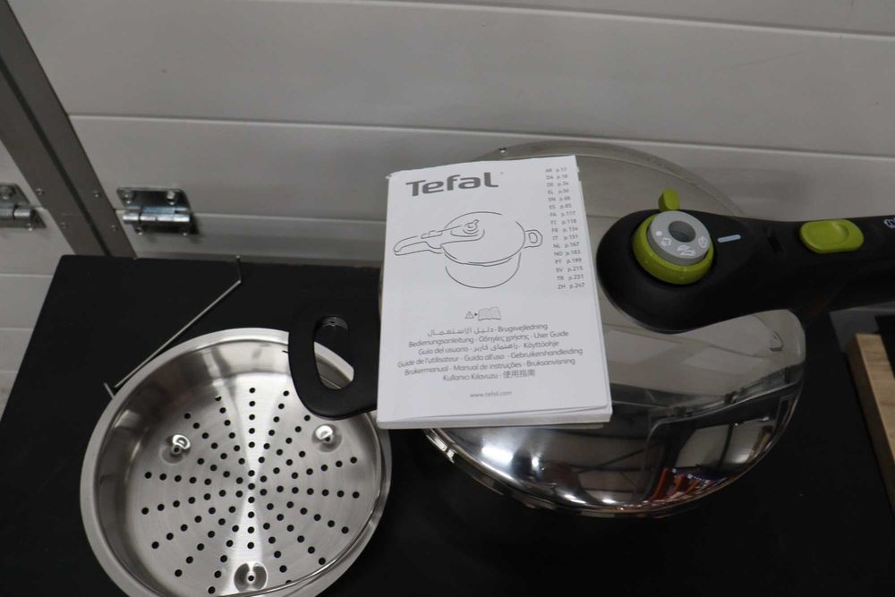 Тенджера под налягане Tefal Secure 5 NEO, 6л