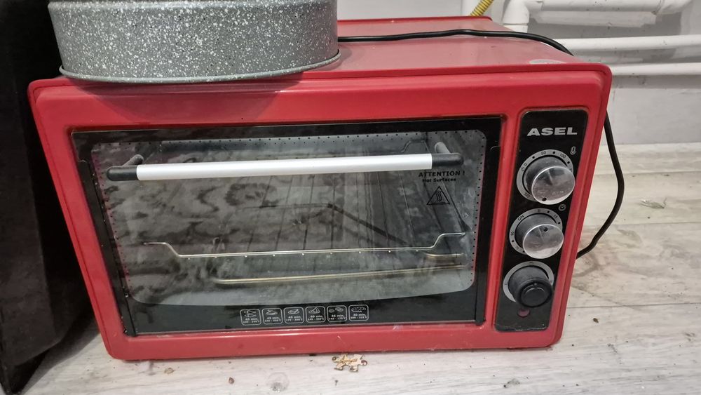 Хлебопечка б/у в отличном состоянии