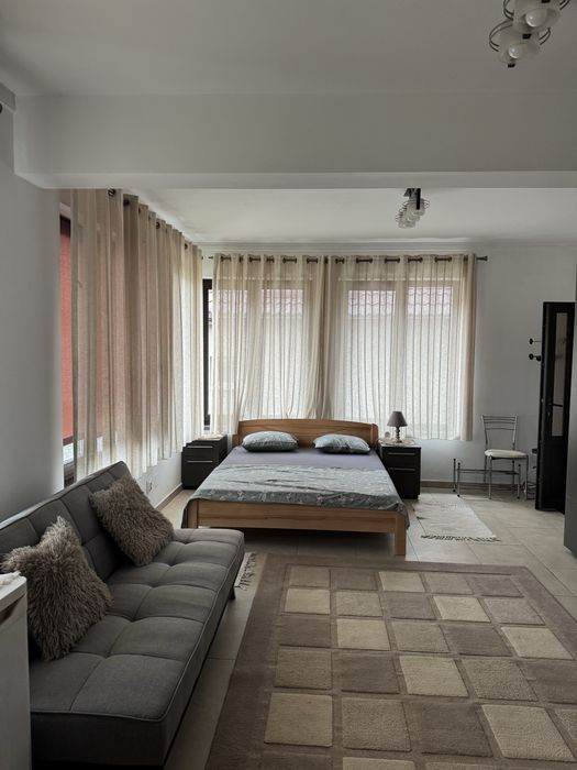 Inchiriez Apartament tip Studio