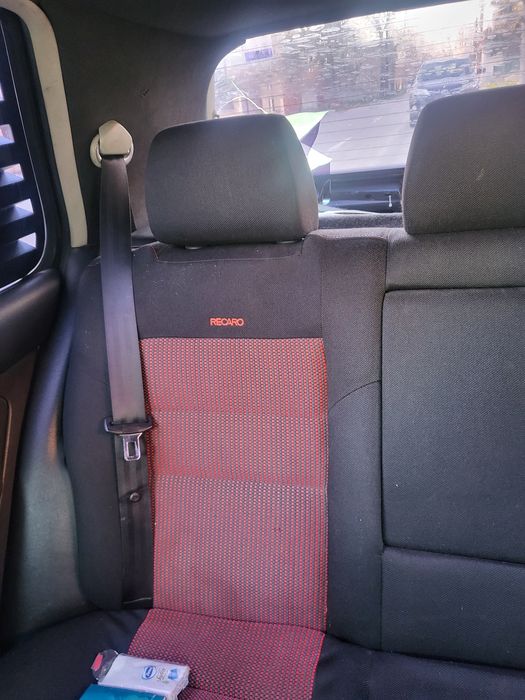 Golf4 1.8Turbo 260CP Aum euro 4. 2002