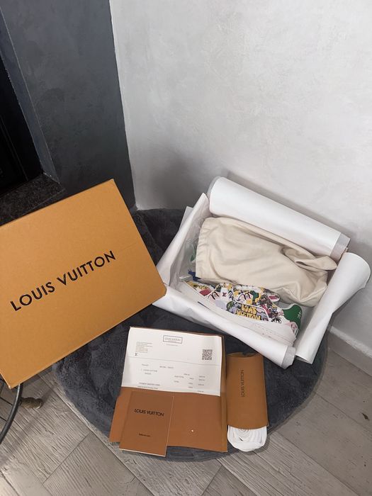 Louis Vuitton LV Trainers Multi Color Grafitti