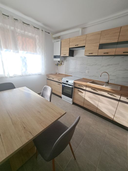 Inchiriez apartament comuna Giroc