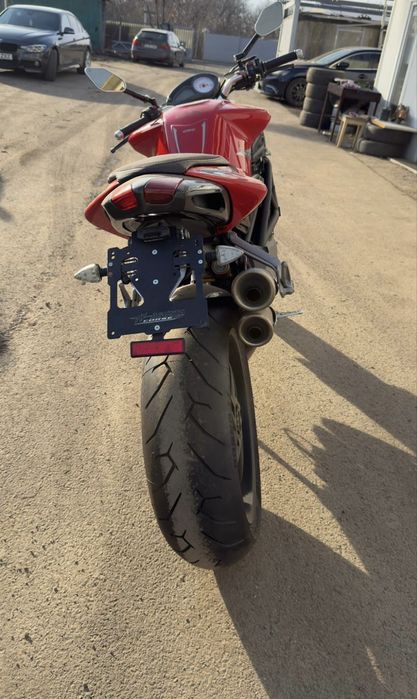 MV Agusta Brutale 989 R