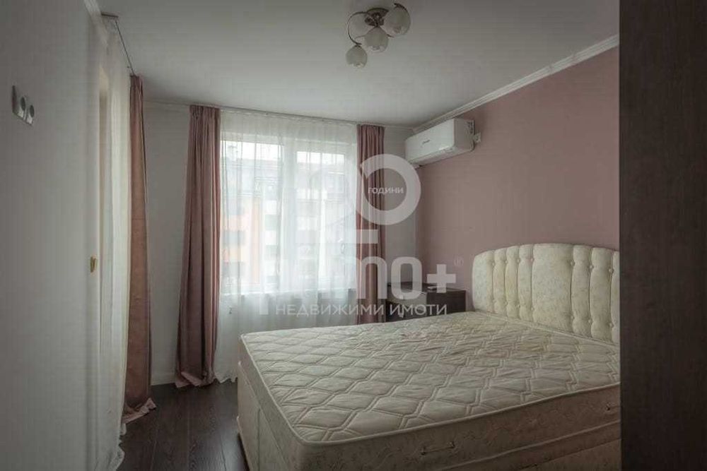 Продава се Тристаен апартамент в Велико Търново, Бузлуджа - 92 кв.м за 1903 €/кв.м - Снимка #9