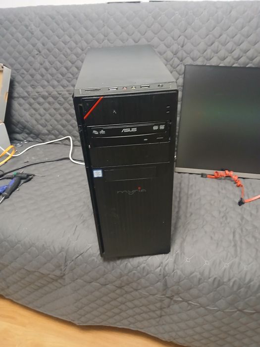 Vând unitate PC ddr3 și tv teletech