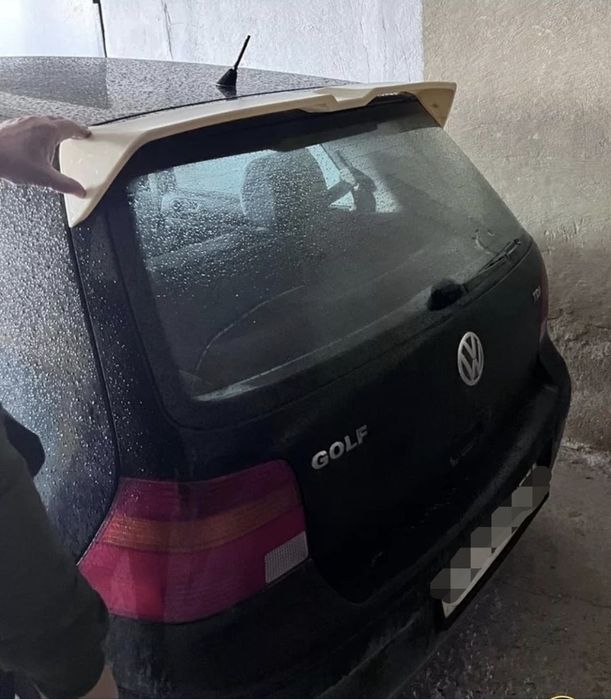 Golf 4 спойлер на заказ