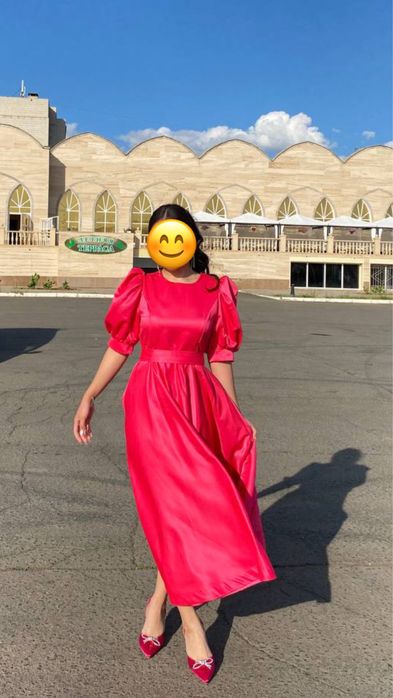 Пышное платье розовое длинное