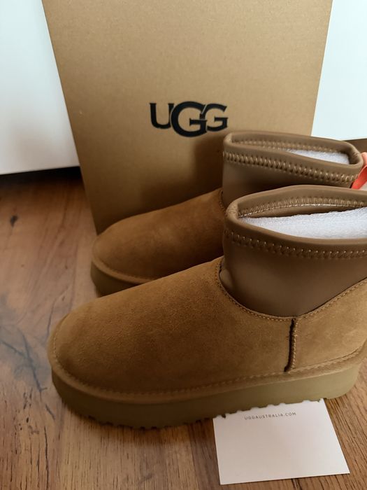 ugg mini dipper maro 38