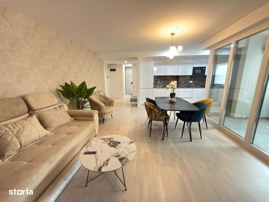 Garsoniera // Bucegi 12 // Central