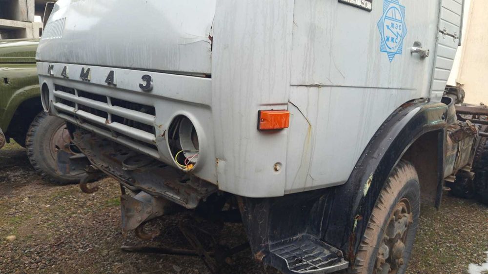 Продам Камаз 54115