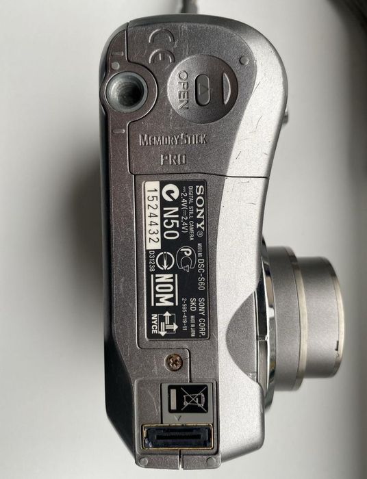 Aparat foto Sony dsc S80