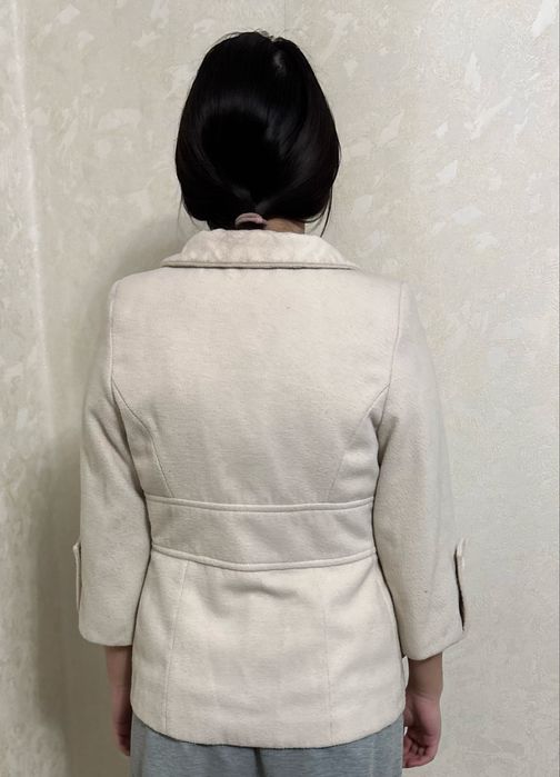 Продаются демисезонные куртки