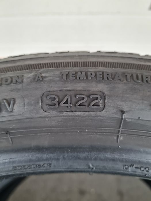 Летни гуми 2 броя BRIDGESTONE Turanza T005 225 40 R19 дот 3422