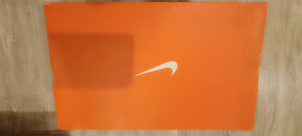 Продам nike p-6000 размер 39