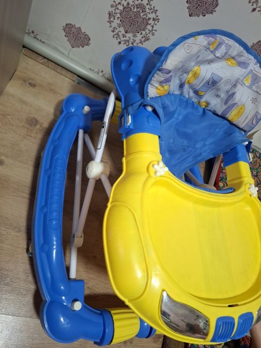 Ходунок детский мир