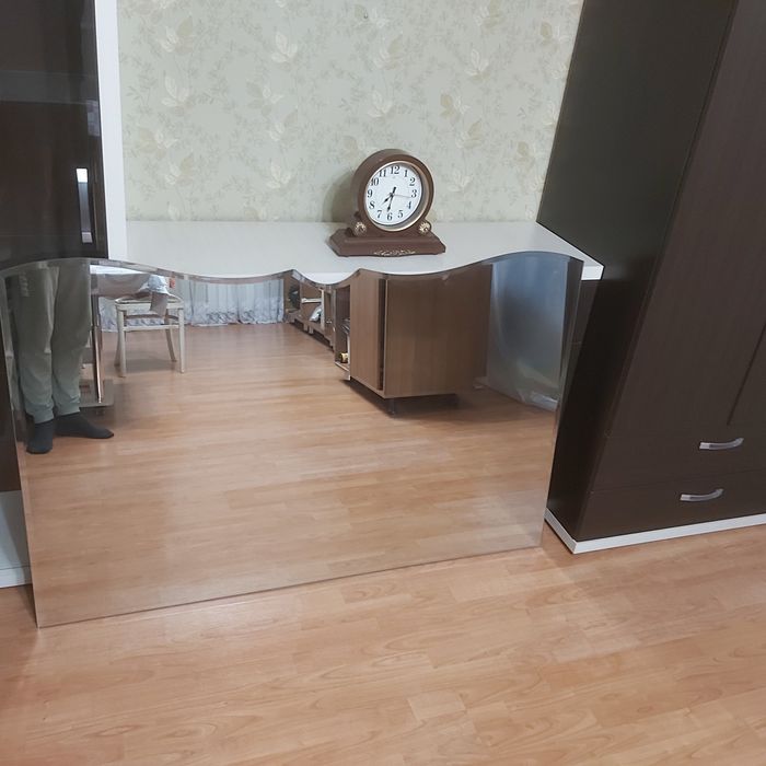 Зеркало настенное большое