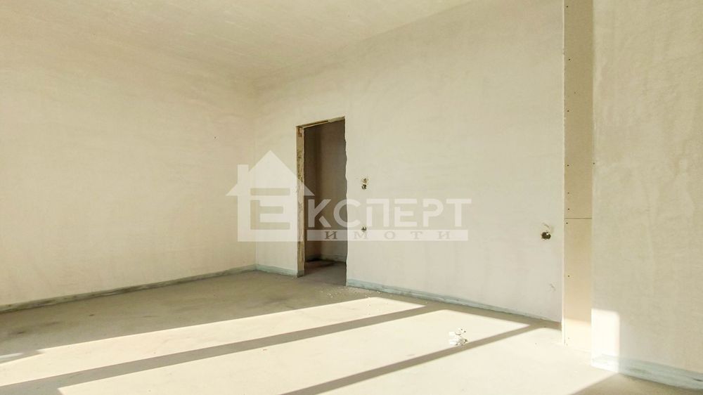 Продава се Тристаен апартамент в Пловдив, Христо Смирненски - 162 кв.м за 1326 €/кв.м - Снимка #11