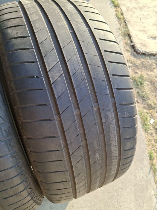 2 Anvelope de vară 255 40 r18 Bridgestone