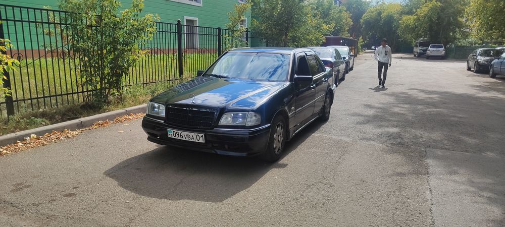 Продам Мерседес w202