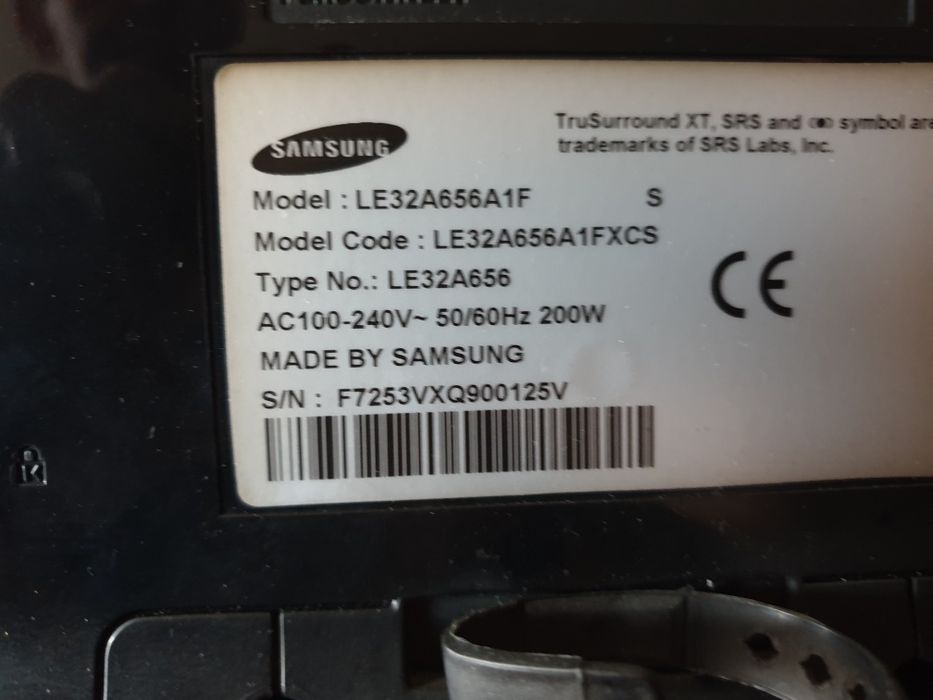 Продам на запчасти телевизор