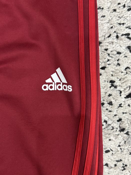 Мъжко долнище ADIDAS FC BAYERN MUNCHEN . Размер М