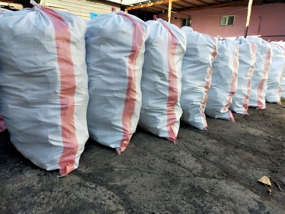 Уголь в мешках, шубарколь