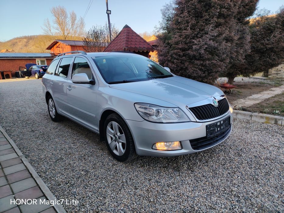 Skoda Octavia 1.6 TDI Euro5 an 2010 Climatronic Încălzire Scaune