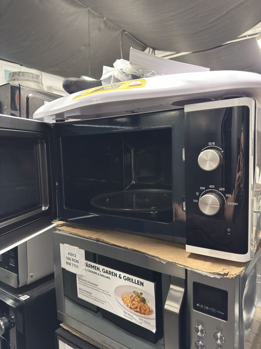 Cuptor cu microunde Samsung MS23K3614AW