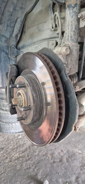 Тормозные диски от Тойота Камри40