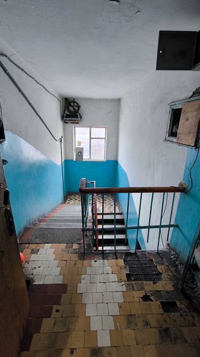 Продаётся 1 комната в бывшем общежитии ул.ИЛЯЕВА-РЫСКУЛБЕКОВА.Этаж 5/5