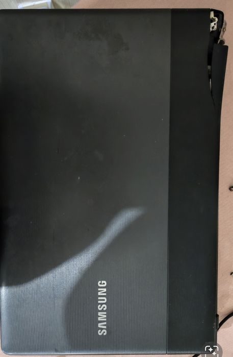 Ноутбук samsung NP300E5Z-A06RU